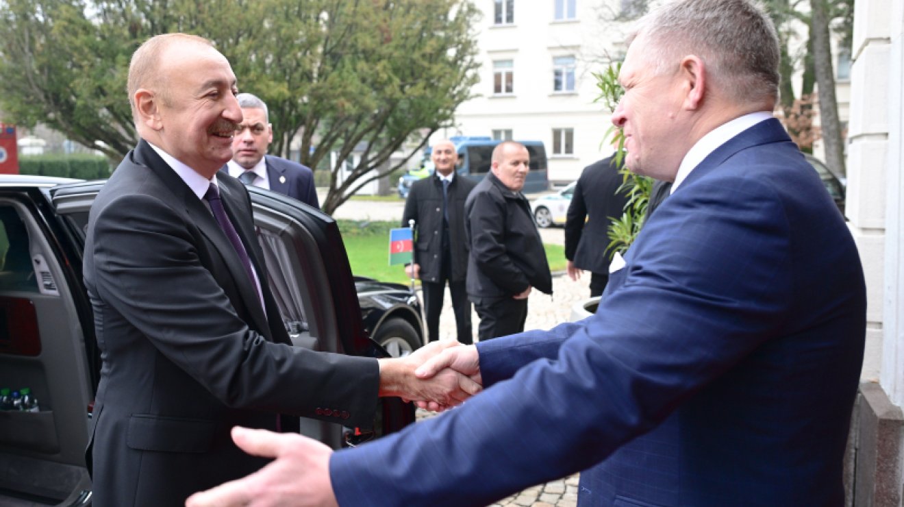 Состоялась встреча Президента Азербайджана Ильхама Алиева с Премьер-министром Словакии в формате один на один