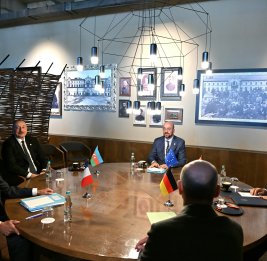 В Кишиневе состоялась неформальная встреча лидеров Азербайджана, Армении и Совета Европейского Союза