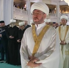 Президент РФ Владимир Путин поздравил мусульман страны с праздником Рамазан