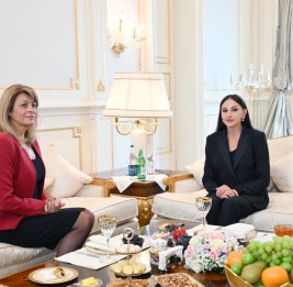 Состоялась встреча первой леди Азербайджана Мехрибан Алиевой и первой леди Болгарии Десиславы Радевой