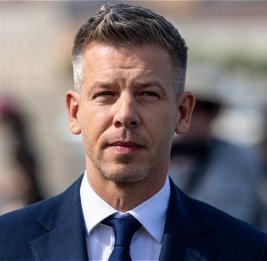 Мадьяр пригрозил запустить процедуру импичмента президента Венгрии