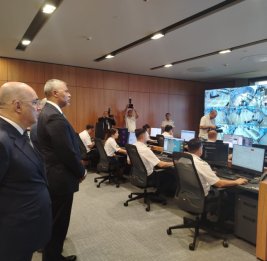 
Генеральный секретарь Всемирной таможенной организации находится с визитом в Азербайджане