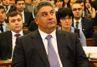 Обсуждены вопросы сотрудничества Азербайджана и Венгрии в области молодежной политики