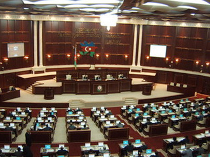 Парламент Азербайджана подготовит законопроект о возвращении беженцев на родные земли