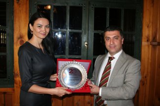 Ганира Пашаева удостоена награды Союза тюркской молодежи мира