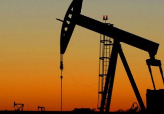 Цена азербайджанской нефти незначительно упала