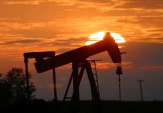 Азербайджан на 2,3 млн. тонн сократил добычу нефти