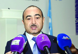 Али Гасанов: «В Азербайджане стремительно растет количество интернет-пользователей»