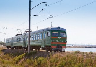 В новогодний период планируется ввести дополнительный железнодорожный рейс Баку - Тбилиси - Баку