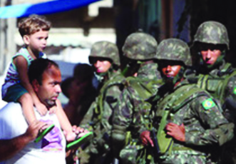 В Бразилии военные заменят бастующих полицейских