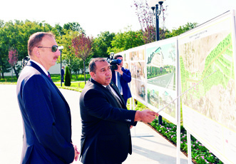 Президент Ильхам Алиев ознакомился с работой по реконструкции, проводимой в Парке Гейдара Алиева в Хызы