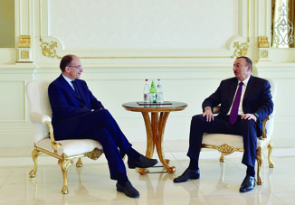 Президент Азербайджана Ильхам Алиев принял экс-премьер-министра Италии Энрико Летта