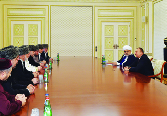 Президент Азербайджана Ильхам Алиев принял членов Высшего религиозного совета народов Кавказа