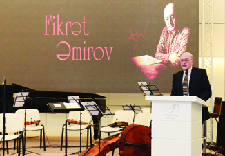 В Центре Гейдара Алиева состоялась презентация книги о выдающемся композиторе Фикрете Амирове