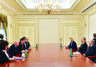 Президент Азербайджана Ильхам Алиев принял делегацию во главе с заместителем премьер-министра Польши