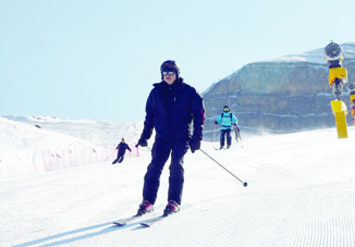 Президент Ильхам Алиев принял участие в открытии канатной дороги №1 и горнолыжного спуска зимне-летнего туристического комплекса «Шахдаг»