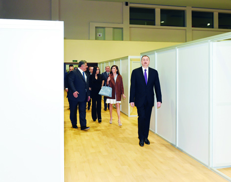 Президент Азербайджана Ильхам Алиев ознакомился с условиями, созданнымиво Дворце спортаимени Гейдара Алиевапосле капитального ремонта