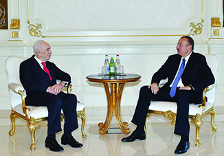 Президент Азербайджана Ильхам Алиев принял бывшего Президента Израиля Шимона Переса