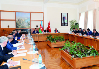 В Баку состоялась конференция на тему «Вопросы развития конституционализма на современном этапе: Азербайджан — Турция»
