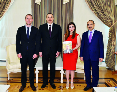 Президент Азербайджана Ильхам Алиевпринял главного редактора и директора журнала The Business Year