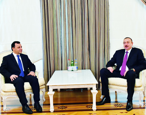 Президент Азербайджана Ильхам Алиев принял делегацию во главе с председателем Конституционного суда Турции