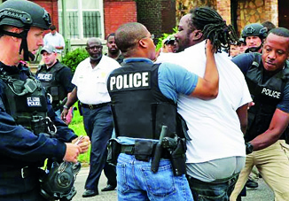 В Чикаго опубликовано около ста материалов о случаях применения насилия полицейскими