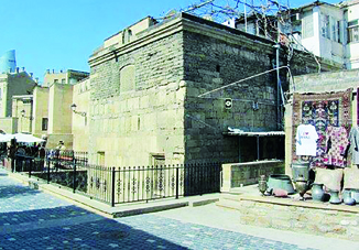 В Ичери шехер восстановят мечеть «Ашур»