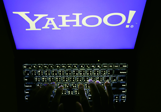 Конгрессмен: «Действия спецслужб в отношении Yahoo — пример злоупотребления полномочиями»