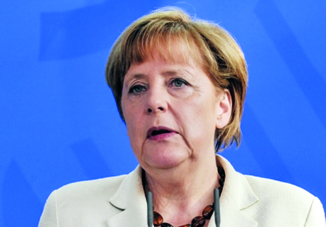 Опрос: Меркель на посту канцлера хотят видеть 45% немцев