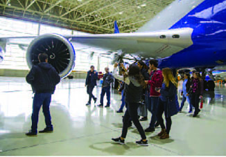 Студенты Университета «АДА» побывали на экскурсии в Международном аэропорту Гейдар Алиев