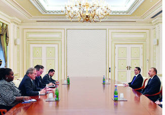 Президент Азербайджана Ильхам Алиев принял представителей Министерства торговли США
