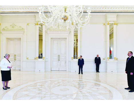 Президент Ильхам Алиев принял верительные грамоты новоназначенного посла Финляндии в Азербайджане