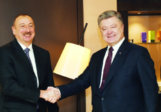 Встреча Президента Азербайджана Ильхама Алиева и Президента Украины Петро Порошенко