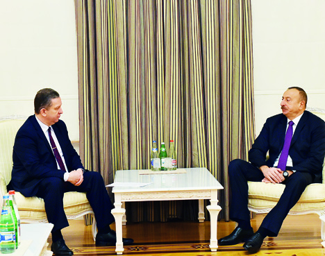 Президент Азербайджана Ильхам Алиев принял министра социальной политики Украины