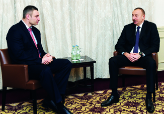 Президент Азербайджана Ильхам Алиев встретился в Мюнхене с мэром Киева