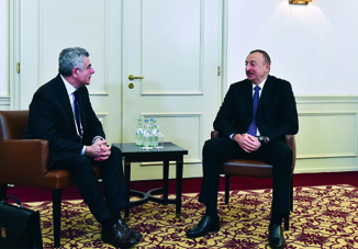 Президент Азербайджана Ильхам Алиев встретился с генеральным исполнительным директором компании Leonardo