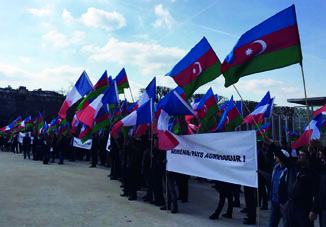В Париже состоялась акция в поддержку Президента Азербайджана Ильхама Алиева