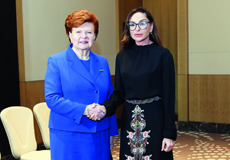 Первый вице-президент Азербайджана Мехрибан Алиева встретилась с бывшим Президентом Латвии Вайрой Вике-Фрейбергой