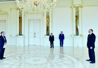 Президент Ильхам Алиев принял верительные грамоты новоназначенного посла Дании в Азербайджане