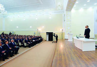 Под председательством Президента Ильхама Алиева состоялось республиканское совещание по вопросам развития хлопководства