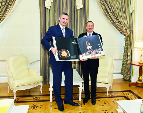 Президент Азербайджана Ильхам Алиев принял главу Киевской городской государственной администрации