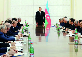 Вектор развития: какие приоритеты на 2017 год обозначил Президент Азербайджана?