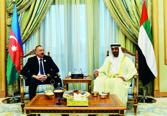 Президент Ильхам Алиев встретился с наследным принцем Абу-Даби, заместителем Верховного главнокомандующего Вооруженными силами Объединенных Арабских Эмиратов