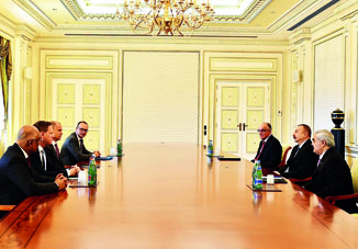 Президент Ильхам Алиев принял делегацию во главе с исполнительным вице-президентом компании Statoil