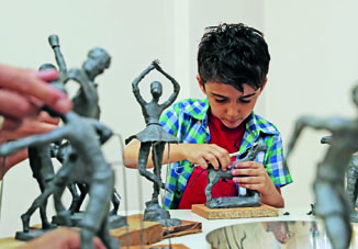 RİİB организовало для детей и молодежи курсы по изобразительному искусству