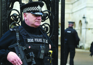 Полиция задержала несколько человек в связи с терактом в Лондоне