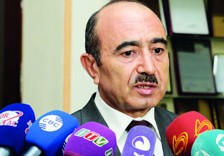 Али Гасанов: «Последние провокации Армении на фронте мы также расцениваем как неконструктивную позицию»