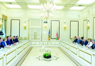 В Милли Меджлисе обсуждены перспективы развития азербайджано-молдавских связей