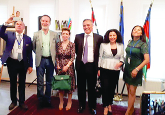 В Европе прошли выставки художников Азербайджана