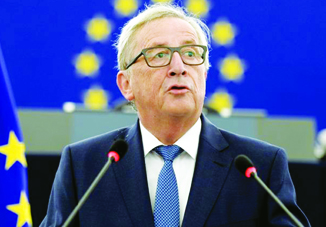 Юнкер назвал Европарламент посмешищем из-за Мальты